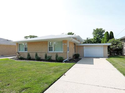 1041 Irwin Ave, Des Plaines, IL, 60018