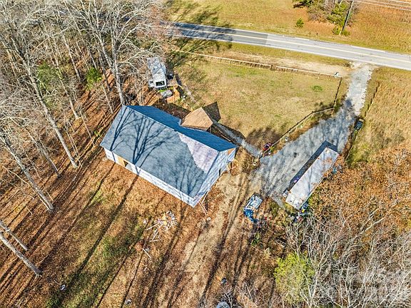 2nd image of 6027 Campbell Rd