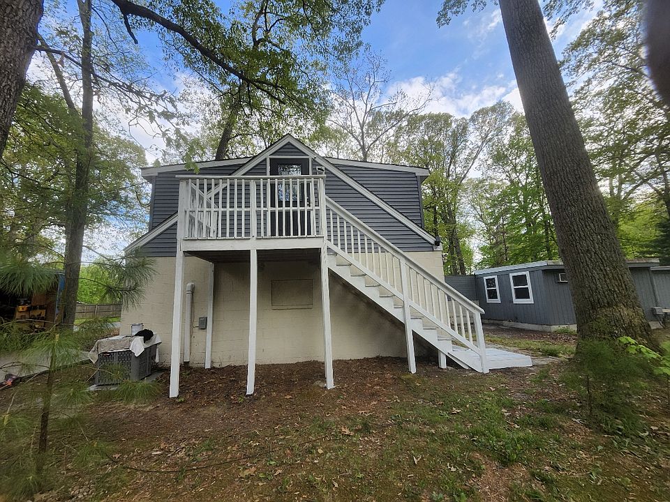 1st image of 23034 Magnolia Dr