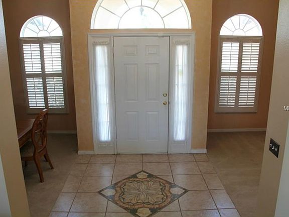 2nd image of 10825 Vineyard Ct