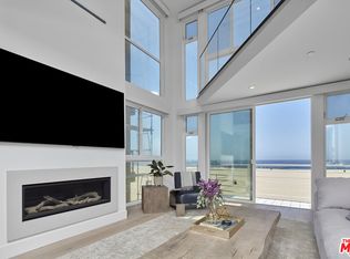 4403 Ocean Front Walk APT 205, Los Angeles, CA 90292