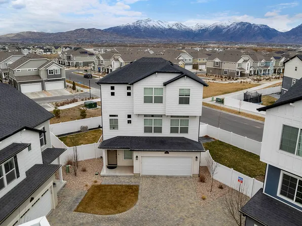 106 E Polaris Dr, Saratoga Springs, UT 84045