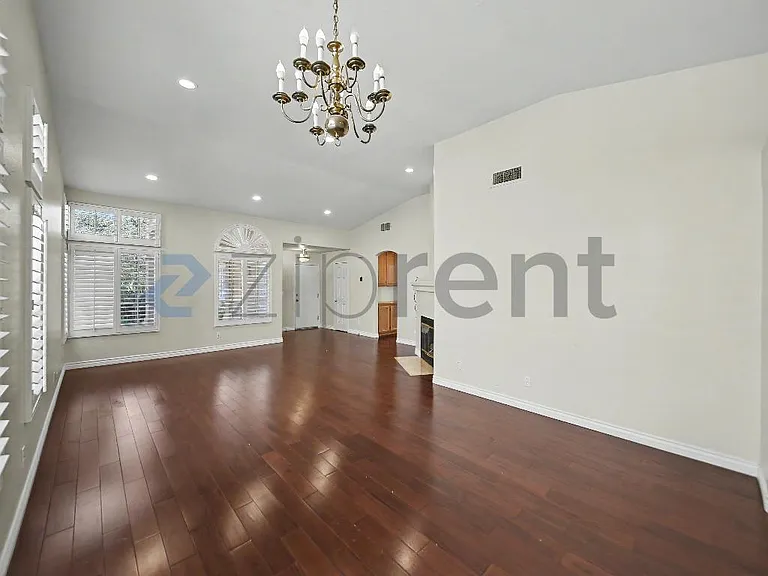 1477 Sappanwood Ave — Photo 10