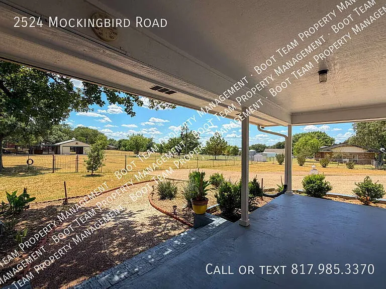 2524 Mockingbird Rd — Photo 39