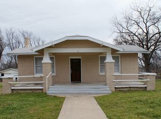 4615 Nolan St, Fort Worth, TX 76119