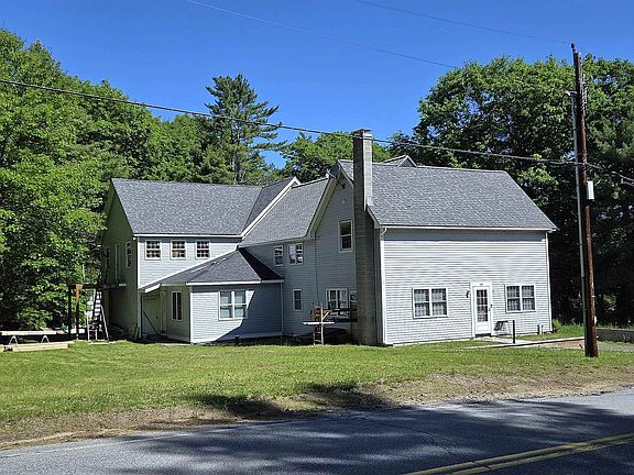 3rd image of 156 Marlboro Road
