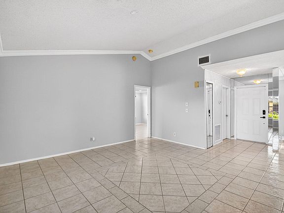 5th image of 4105 S Shelley Rd Road S