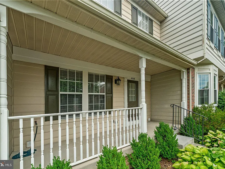 6008 Bingley Rd — Photo 2