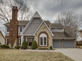 5805 N Polk Dr, Kansas City, MO 64151