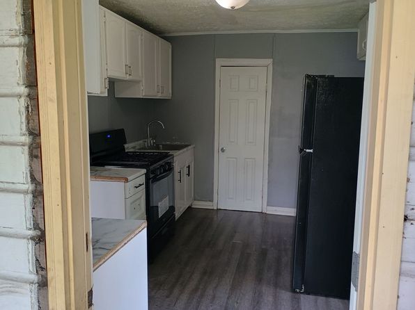 1707 W Sample St