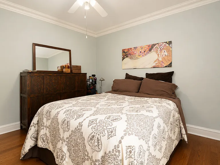 751 W Brompton Ave #2E — Photo 8