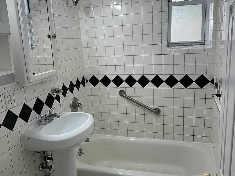 5915 John F Kennedy Blvd E #A4 — Photo 8