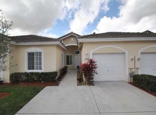 1069 SW 42nd Ave, Deerfield Beach, FL 33442