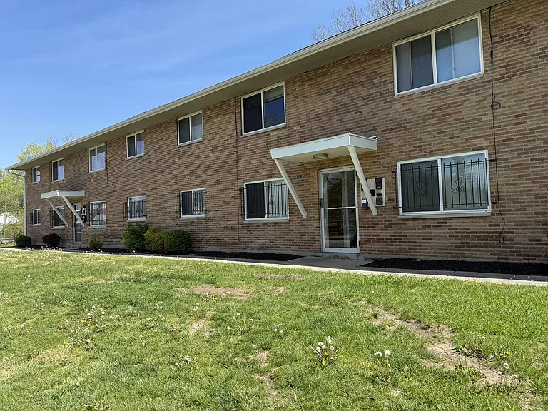 3627-3631 Delphos Ave — Photo 2