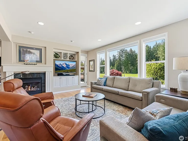24035 NE Adair Rd — Photo 7