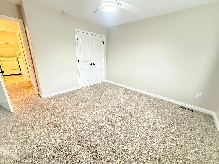 611 Knob Hill Rd — Photo 11
