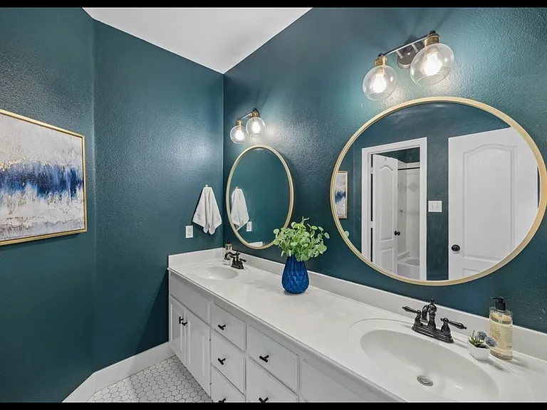 1760 Wind Hill Rd — Photo 25