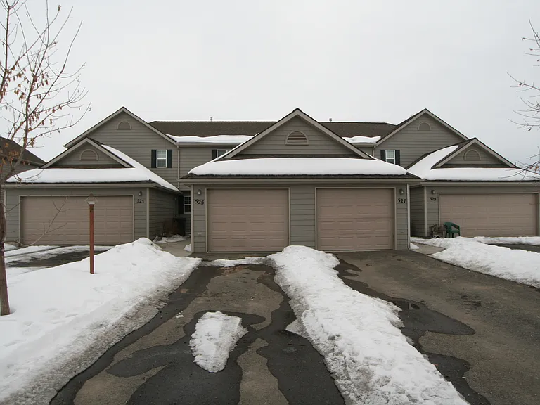 523 W Shore Dr; 525 Dr #527 — Photo 1