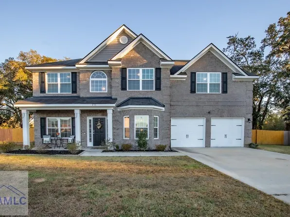 233 Brookhaven Loop NE, Ludowici, GA 31316