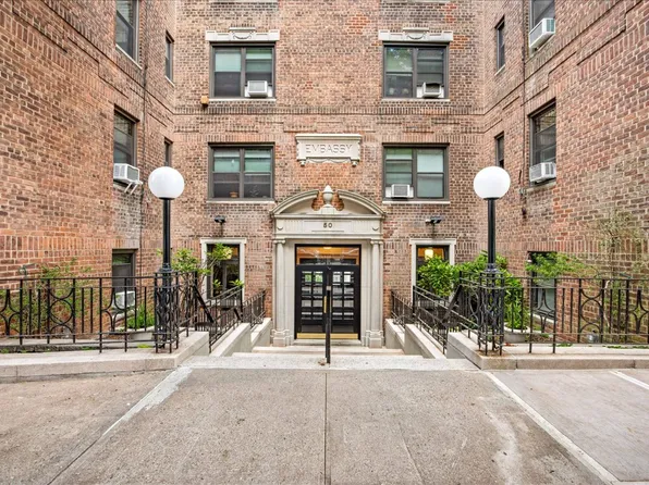50 Park Terrace East image 1 of 38