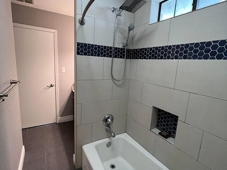 616 Glennwood Dr — Photo 13