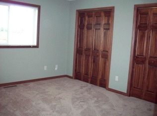 6342 Prairie Cir N, Eau Claire, WI 54701