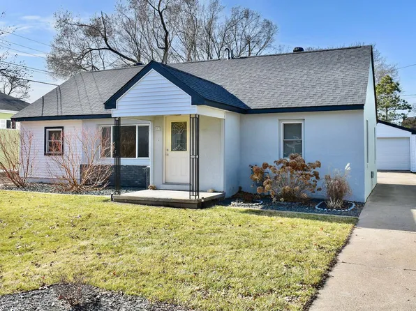 865 43rd Ave, Winona, MN 55987
