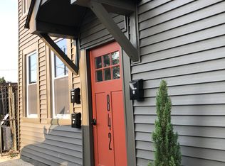 842 River St, Troy, NY 12180