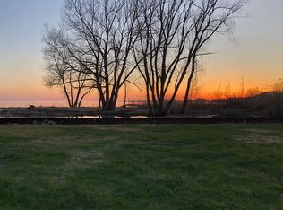 7844 Belle Brae Rd, Fair Haven, MI 48023