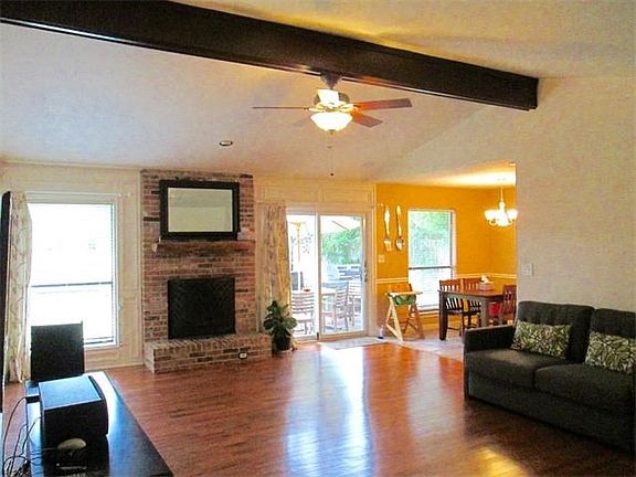 2nd image of 11111 Oak Knoll Dr