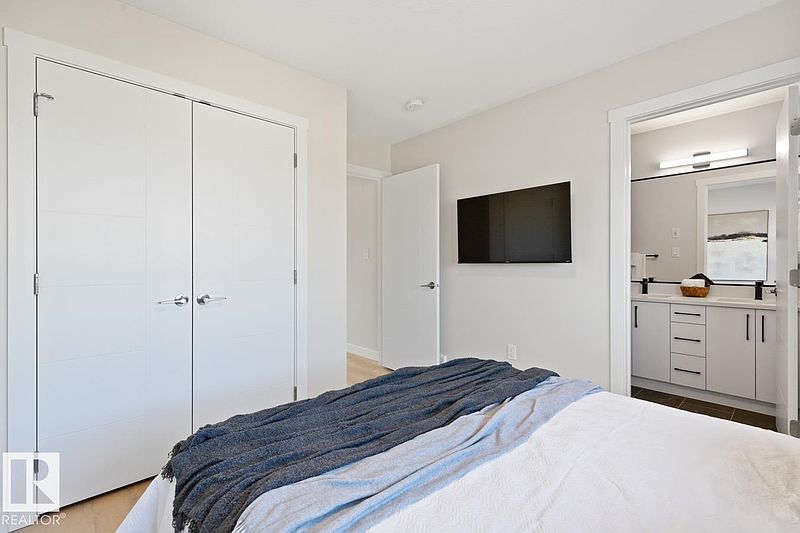 Edmonton Townhouse for rent - 3 Bedrooms — photo 27