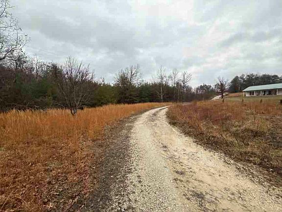 5th image of 253 Ohair Rd