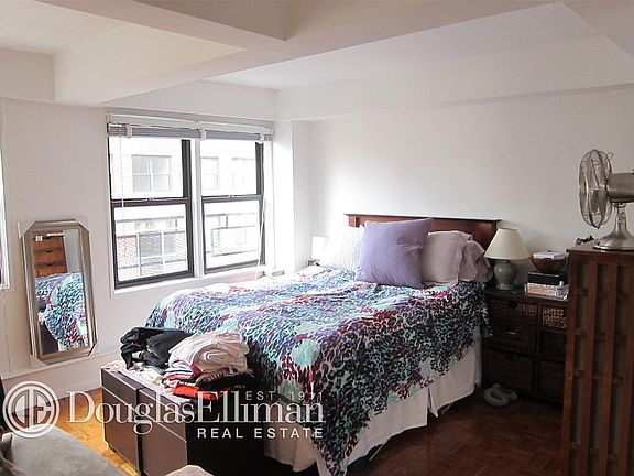 3rd image of 310 E 65th St APT 14D