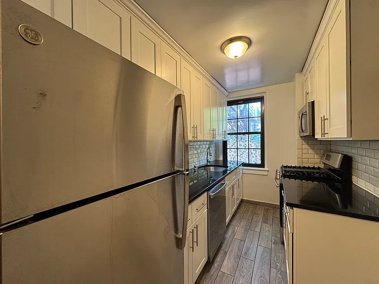46-01 Skillman Ave #H2 — Photo 3