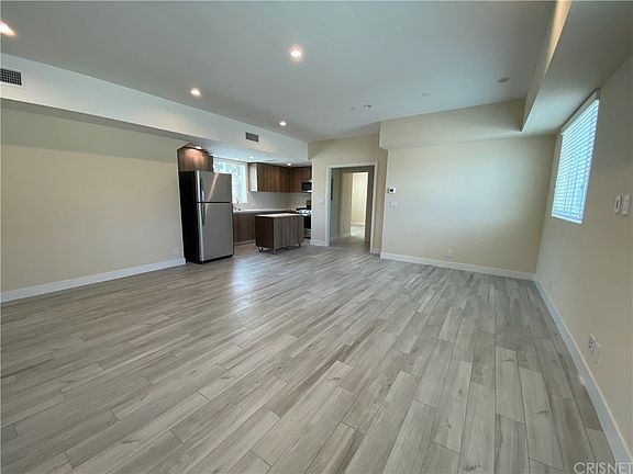 3rd image of 3040 Atwater Ave #1