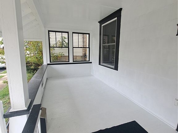 3rd image of 439 Longfellow St