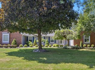 8821 Northampton Dr, Plymouth, MI 48170