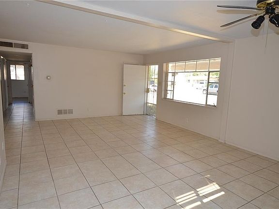 Large Living Room with Ceramic Tile