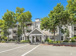 3941 226th Pl SE APT 110, Issaquah, WA