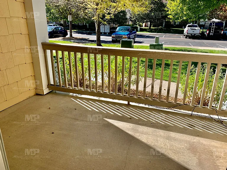4825 Hahns Peak Dr #104 — Photo 7