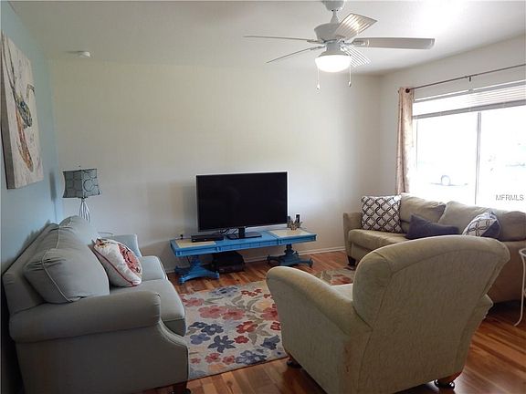 4th image of 4551 Nekoosa St
