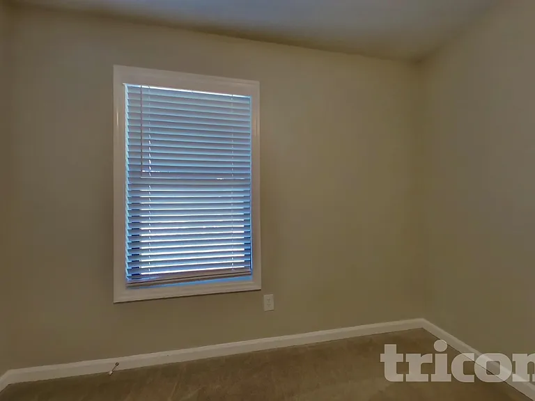 4486 Lindsey Dr — Photo 11