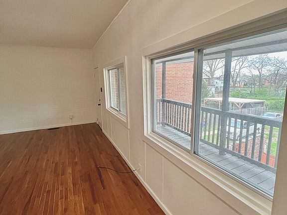 4th image of 2852-2854 Lafayette Ave