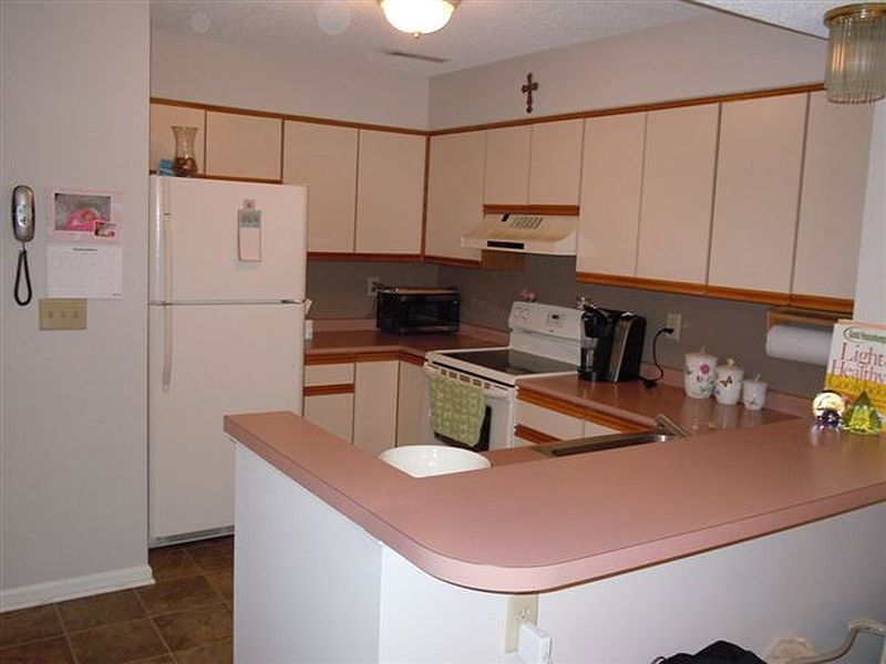 5th image of 4039 GEORGETOWN Square