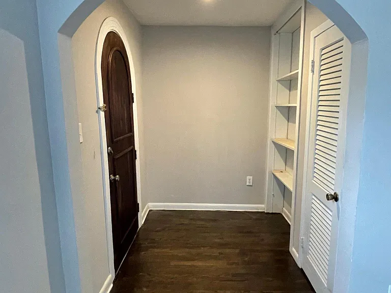1881 San Marco Blvd #DOWNSTAIRS — Photo 2