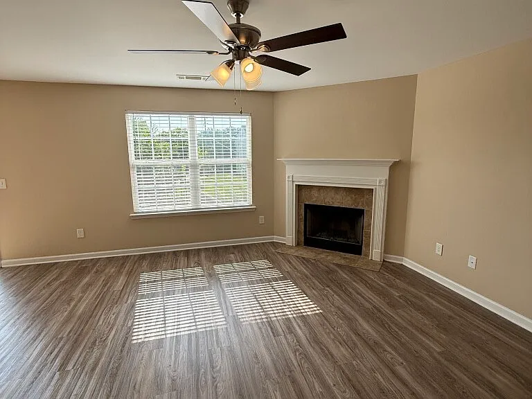 107 Mardi Gras Ln — Photo 8
