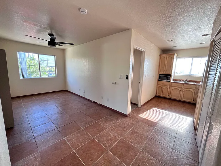 1371 Myra Ct #2 — Photo 5