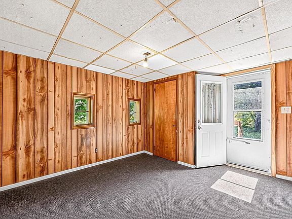 5th image of 1406 99th Ave W