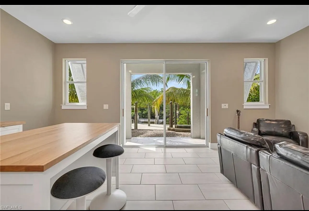 3 bed, 1671 sqft, $4,600 — Photo 3