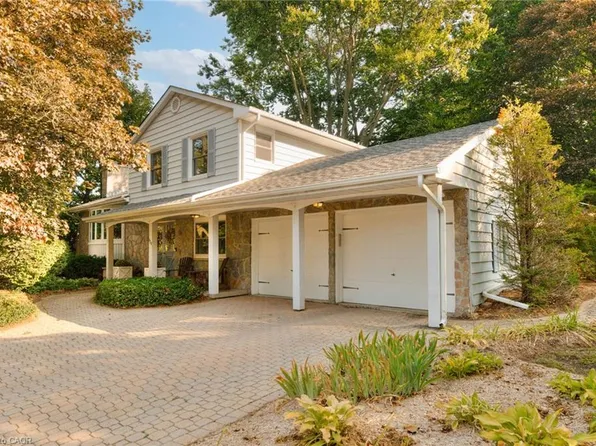 120 Mayfield Ave, Waterloo, ON N2J 3S2